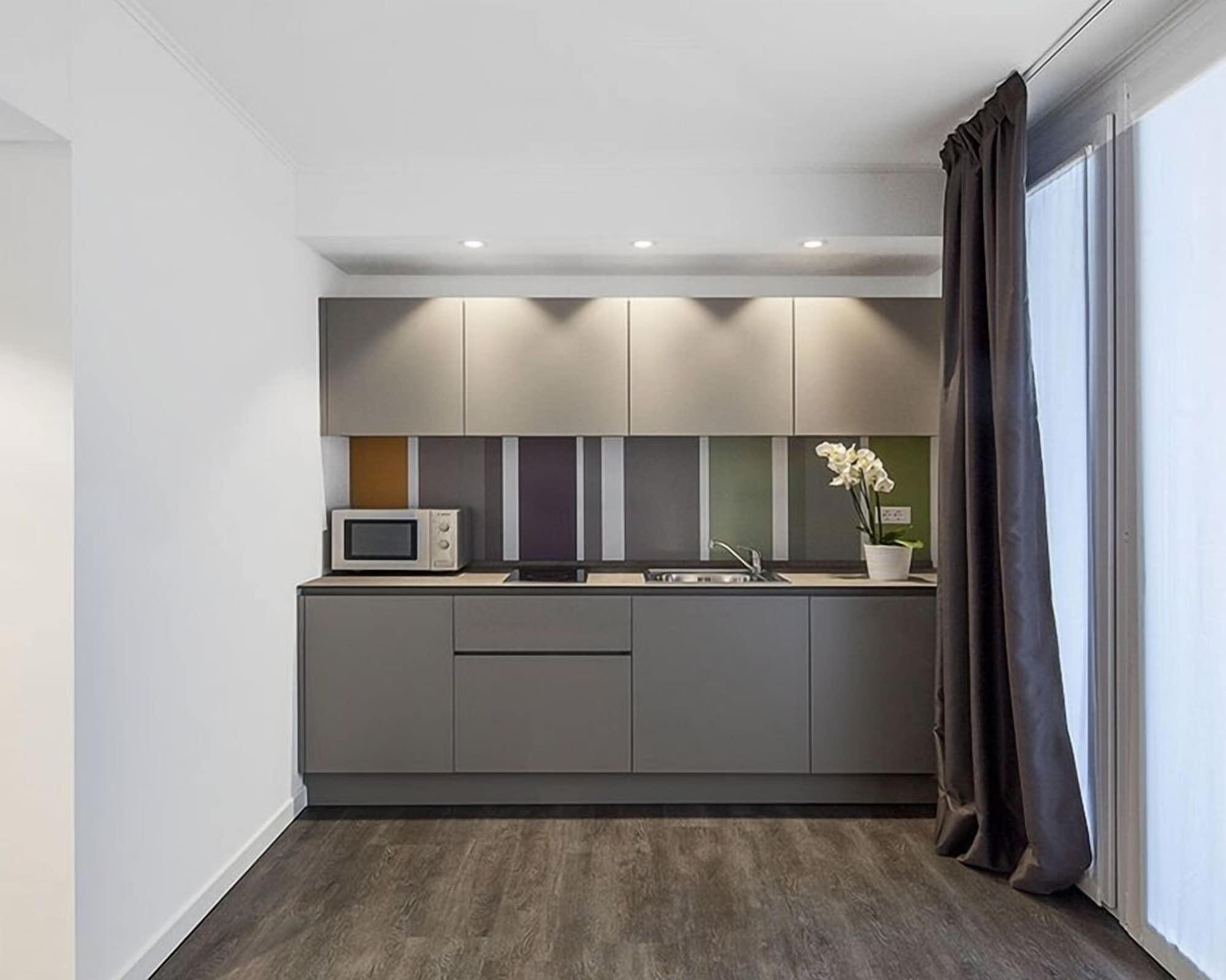 Hotel Studio Inn Centrale & Milano Urban Padel Luaran gambar