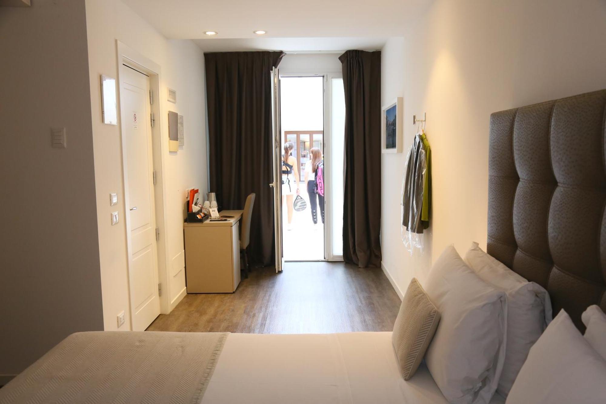 Hotel Studio Inn Centrale & Milano Urban Padel Luaran gambar