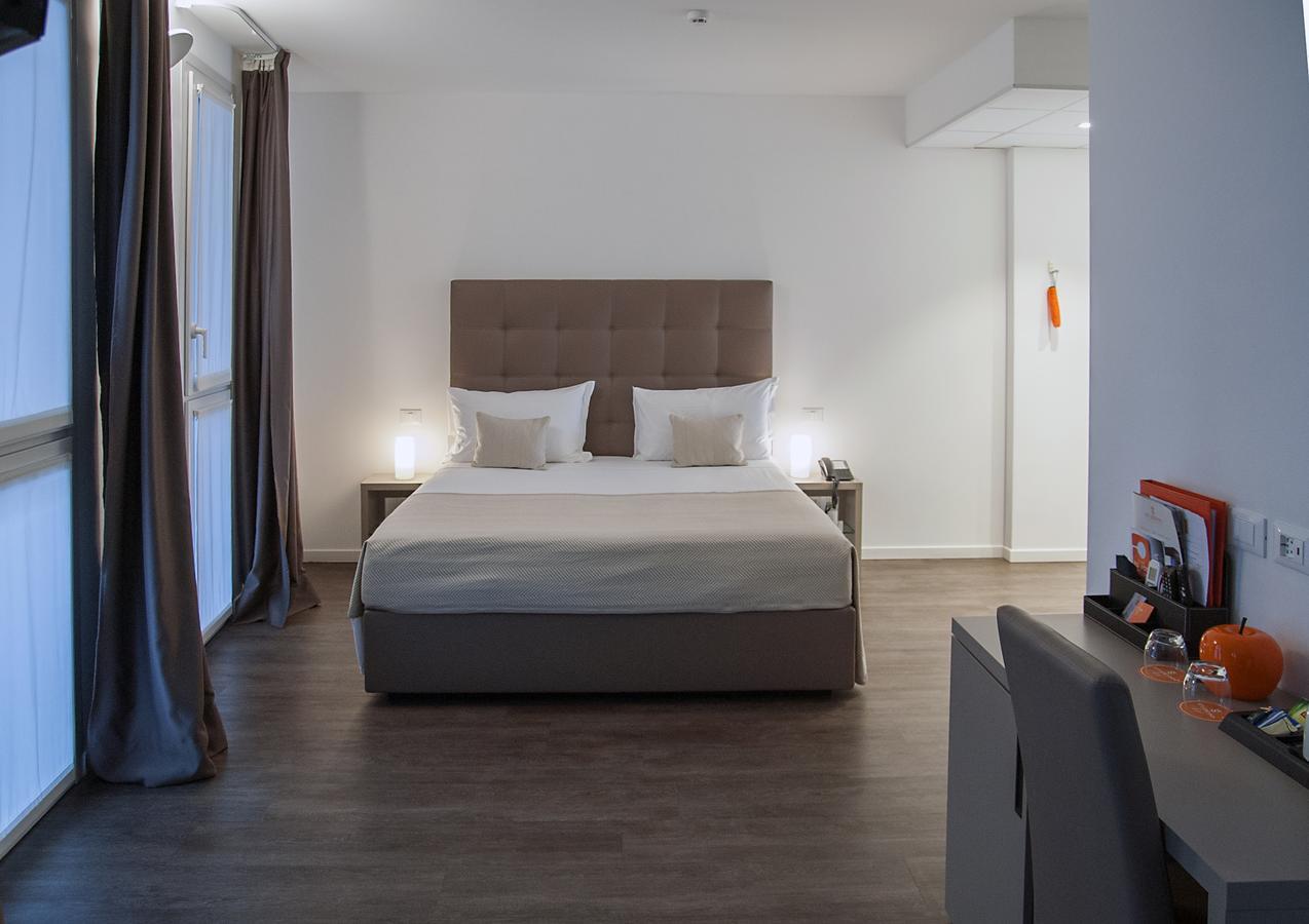 Hotel Studio Inn Centrale & Milano Urban Padel Luaran gambar